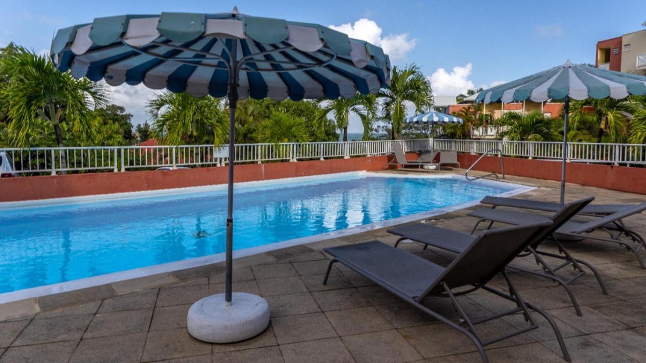 Studio Climatise Dans Residence Avec Piscine, A Proximite De La Mer La Trinité Exterior photo